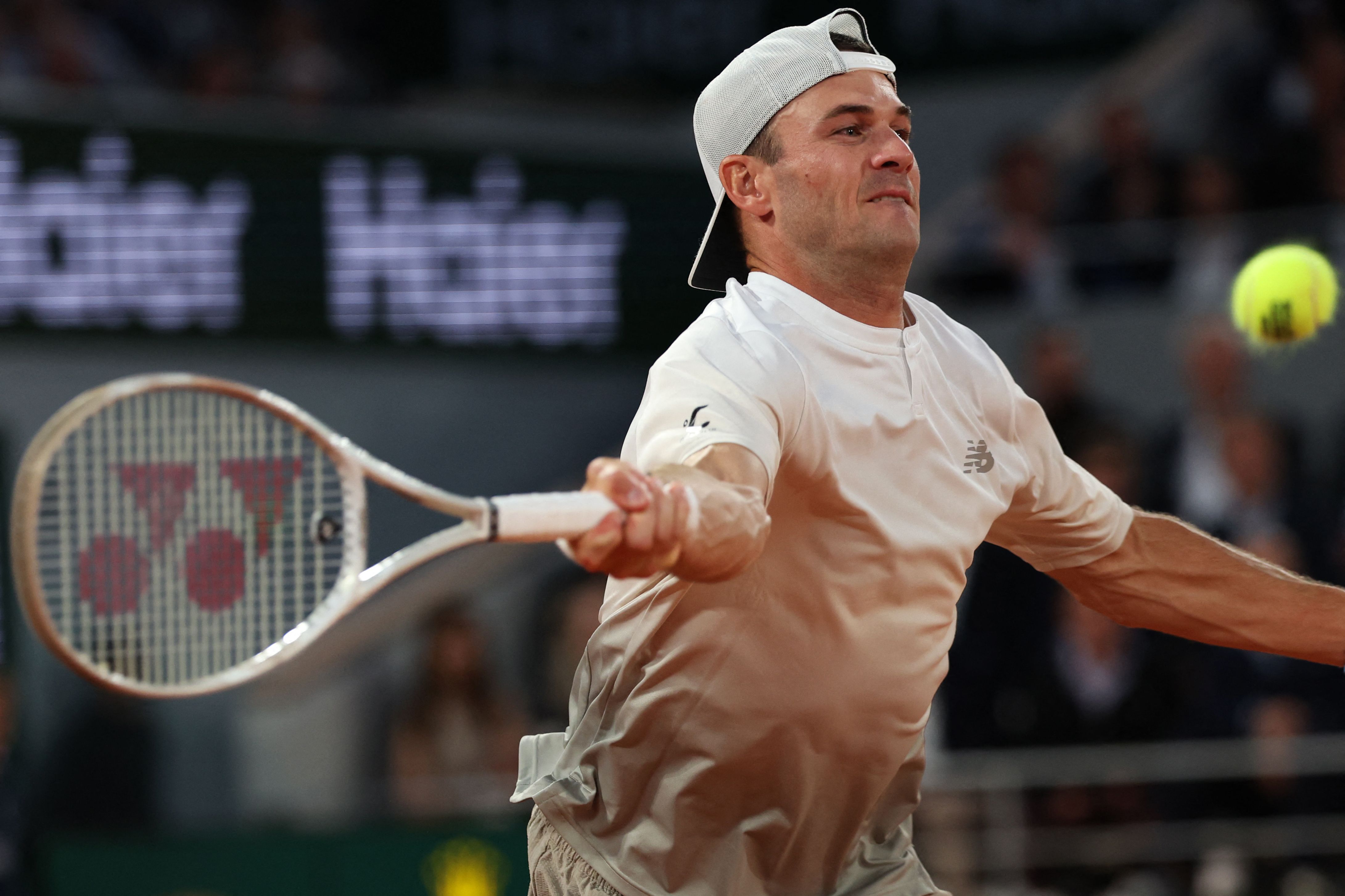 意大利网球队爆冷德国网球队,阿尔卡拉斯高光表现 意大利网球队爆冷德国网球队,阿尔卡拉斯高光表现