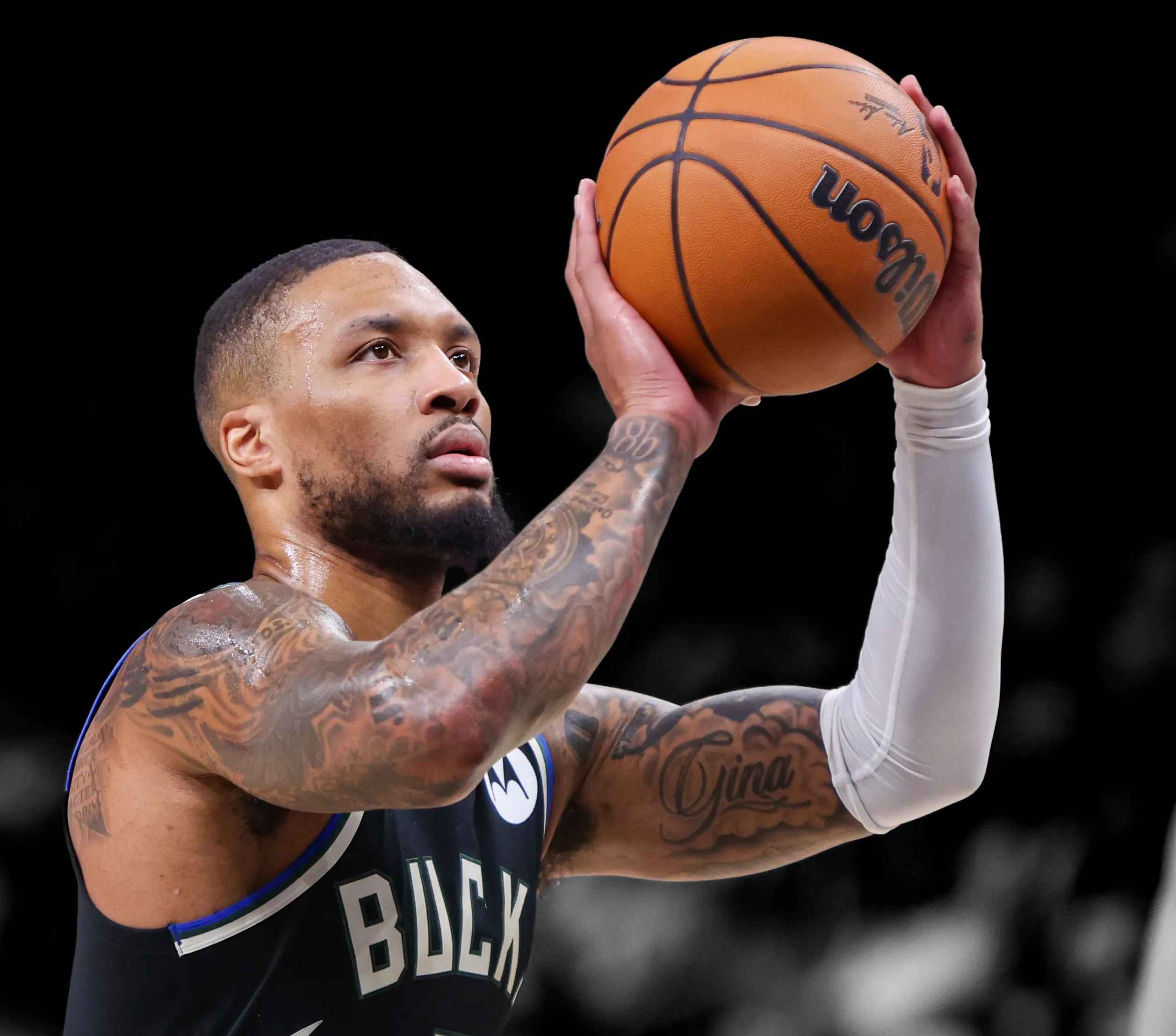 火箭险胜篮网,利拉德送出助攻 火箭险胜篮网,利拉德送出助攻