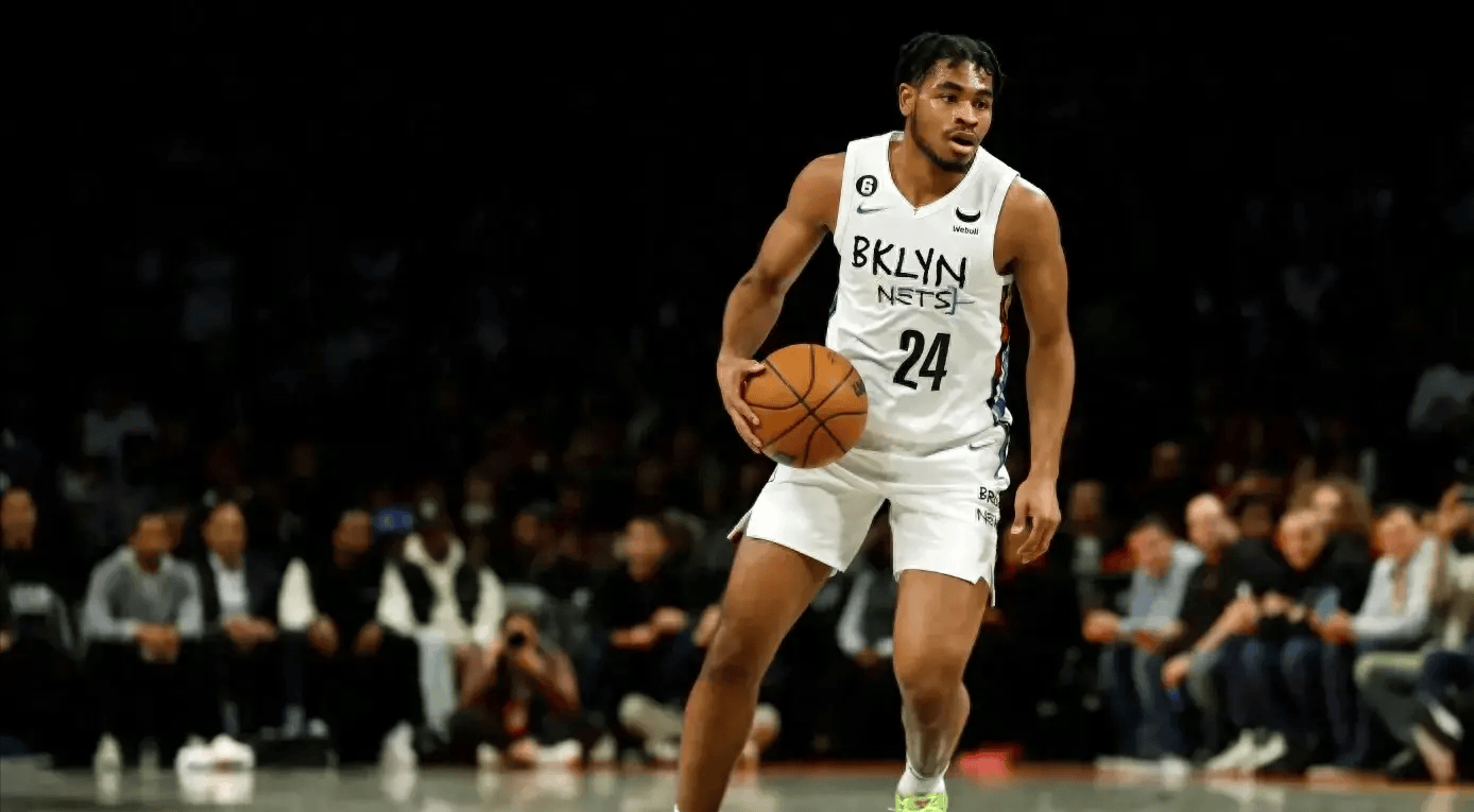 火箭险胜篮网,利拉德送出助攻 火箭险胜篮网,利拉德送出助攻