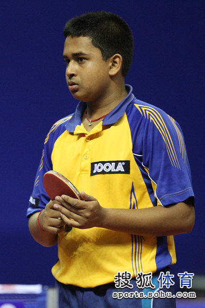 中国羽毛球队轻取日本羽毛球队，马琳打破历史纪录