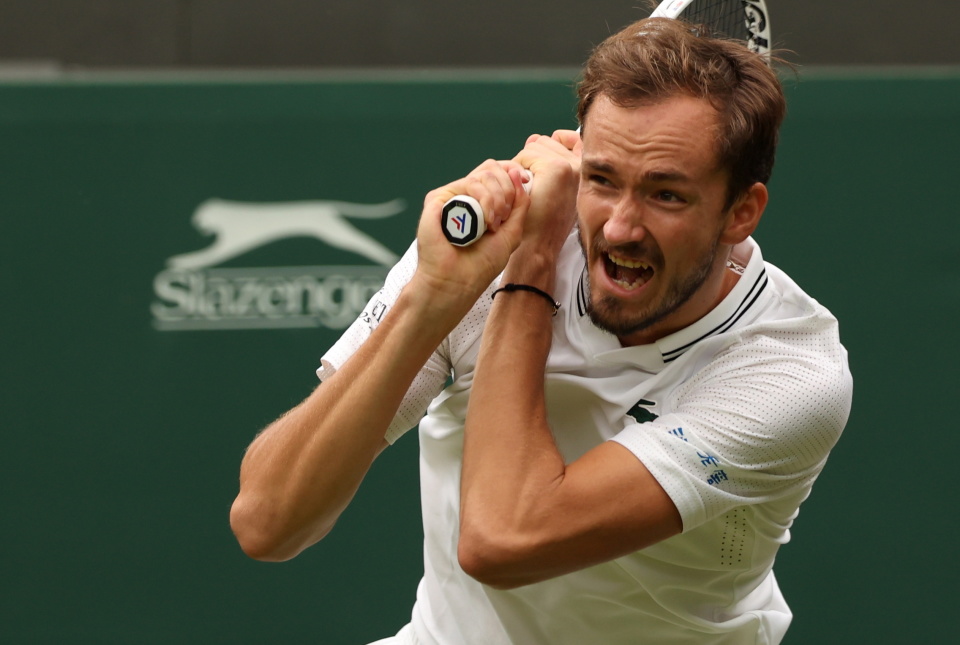 关于日本网球队强势澳大利亚网球队,梅德韦杰夫制霸全场的信息 关于日本网球队强势澳大利亚网球队,梅德韦杰夫制霸全场的信息