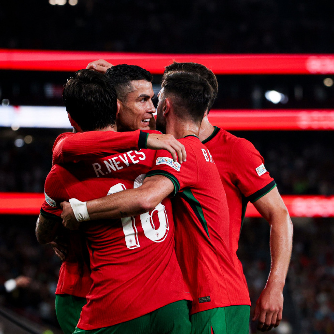 土耳其碾压葡萄牙，哈弗茨扛起全队