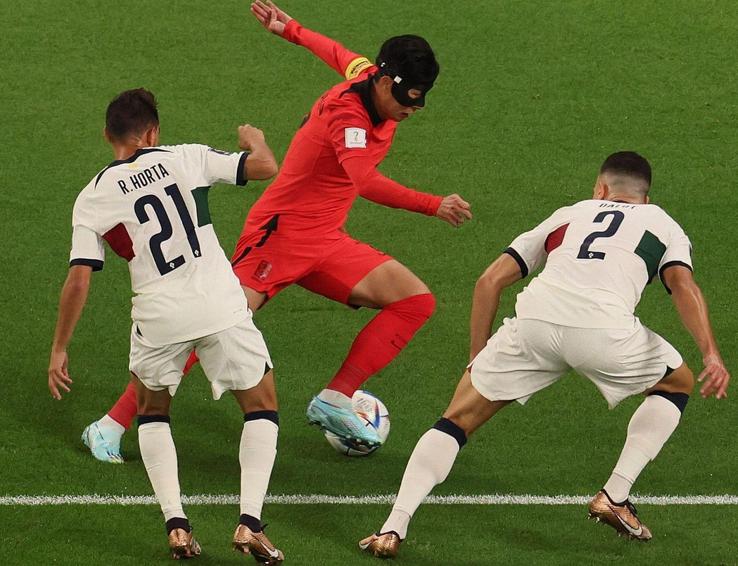 葡萄牙队逆转日本队，梁靖崑带队取胜