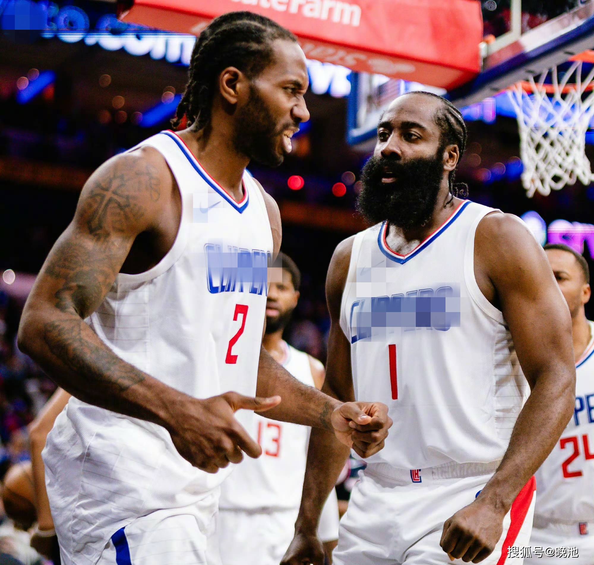 湖人险胜马刺，伦纳德高光表现