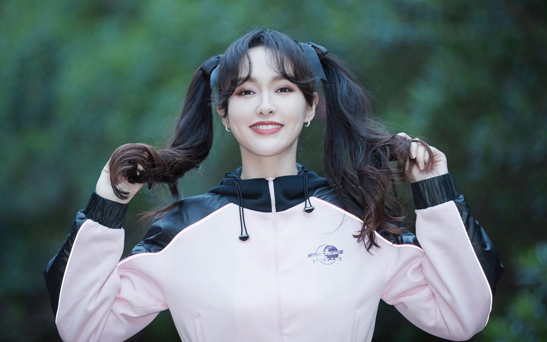 从伯纳乌到威斯特法伦，一个征服两大联赛的巨人，库尔图瓦封神德甲争冠夜