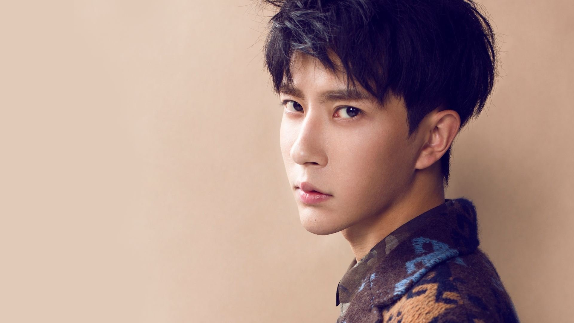 数据战争,当塔图姆的代码撕裂骑士的铁幕