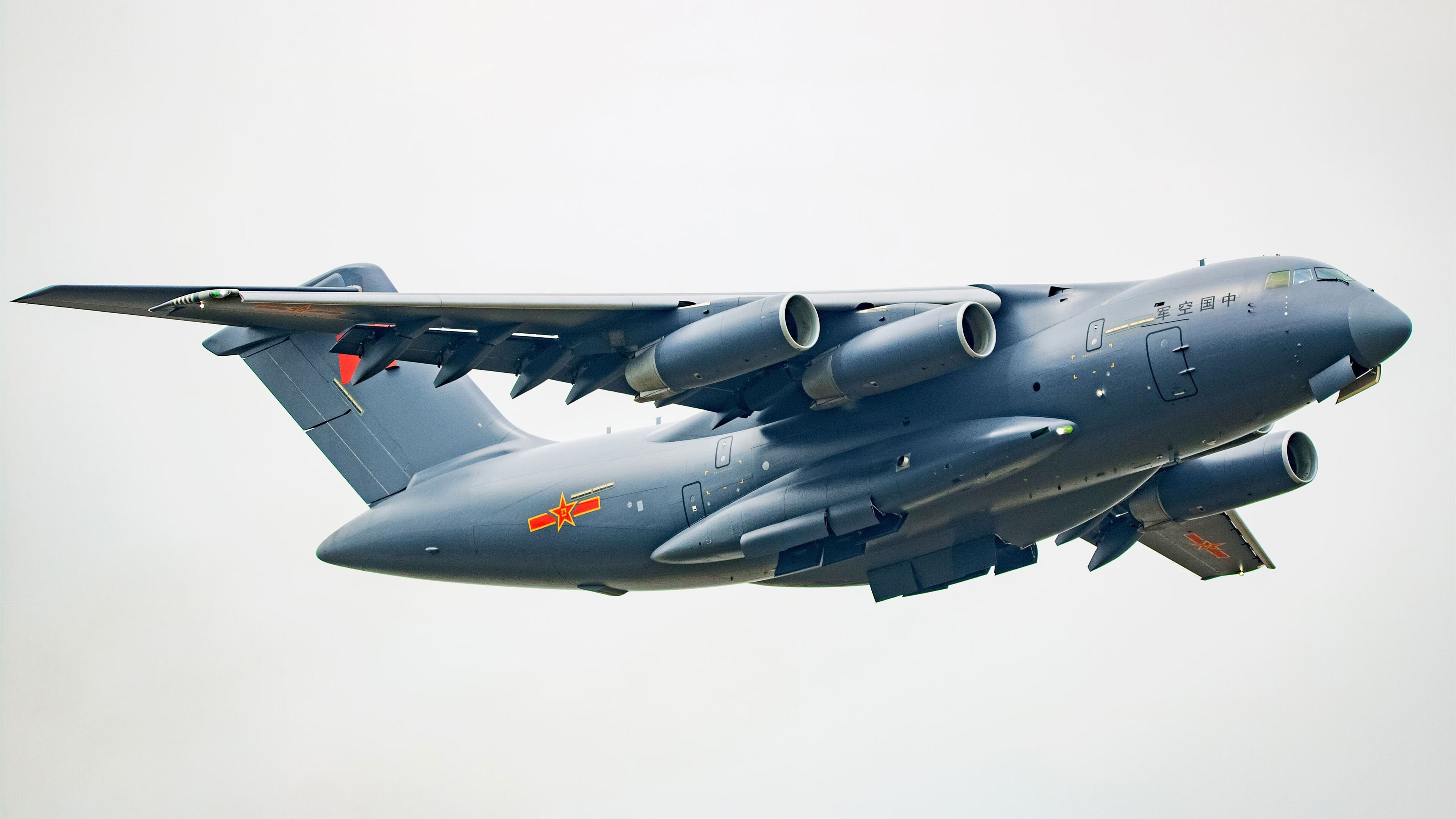 终场哨响与终场蜂鸣，两种带走的艺术