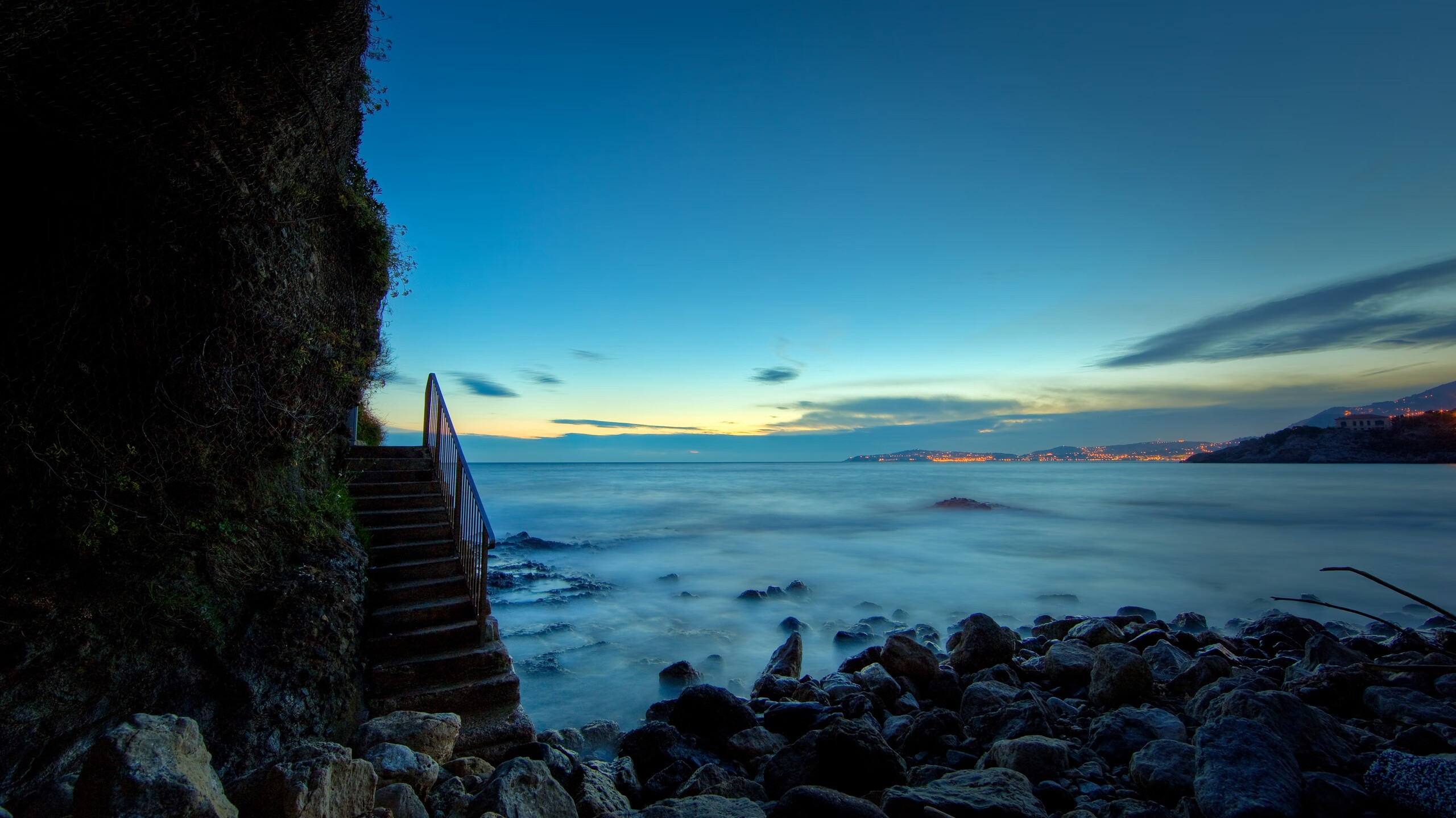 卡瓦哈尔点燃导火索，厄瓜多尔末节风暴撼动圣西罗—一场颠覆剧本的洲际对话